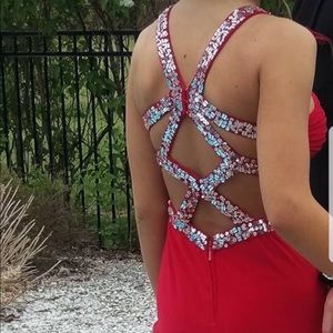 Beautiful Prom dress 0-2 size fit added padding